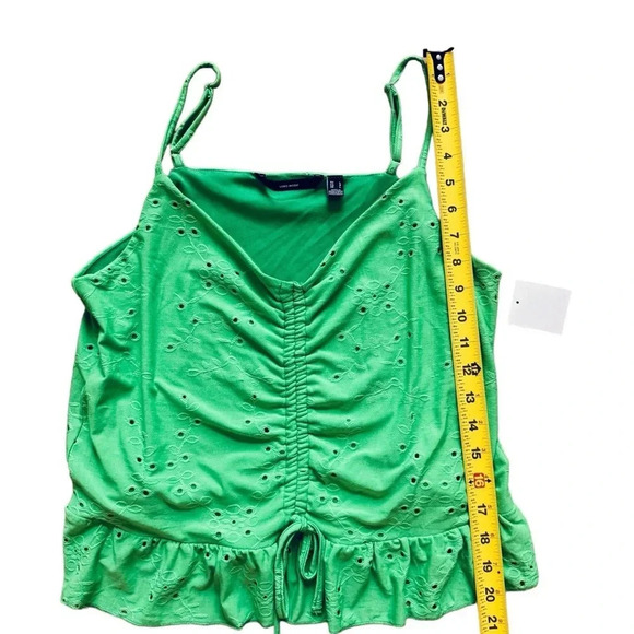 Vero Moda Green Crop Top Tank Eyelet Spaghetti Straps smocked ruffle Size L - Picture 3 of 10